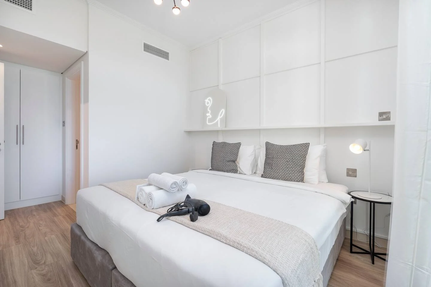 Copy of Turia wall paneling